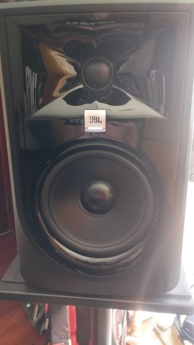 Vendo monitores JBL 305 P