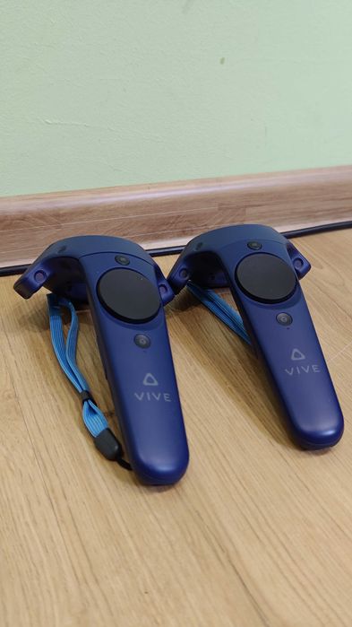 Kontrolery HTC Vive Wand 2.0