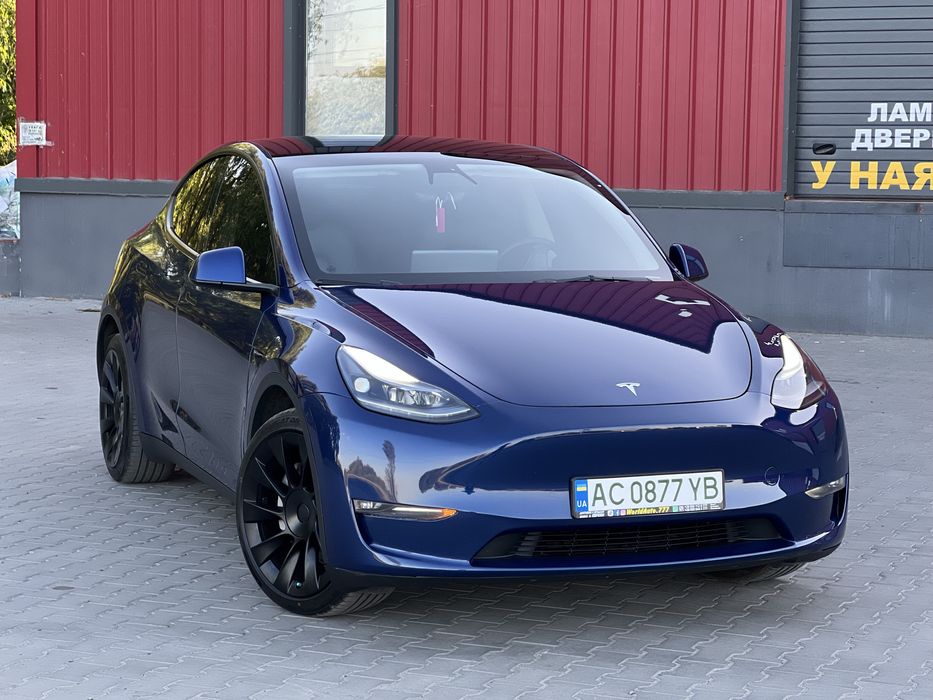 Tesla Model Y 2023р.