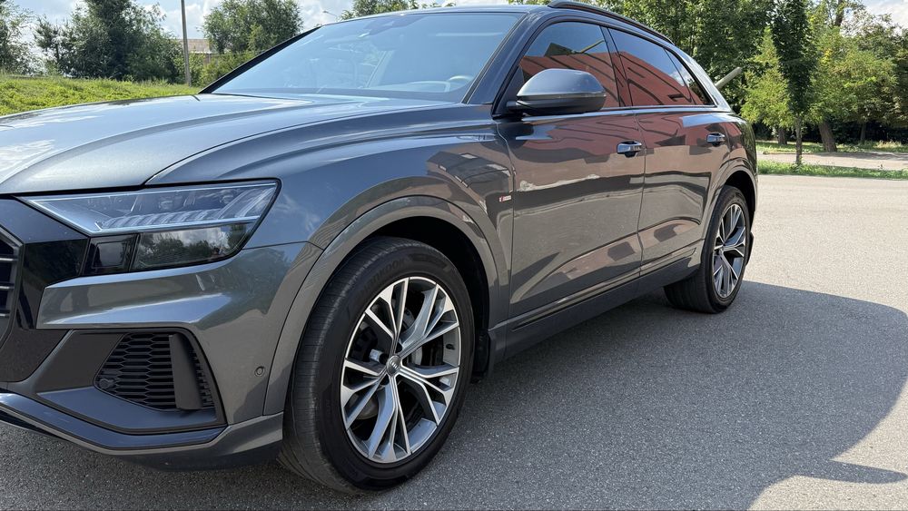 Продам Audi Q8 идела