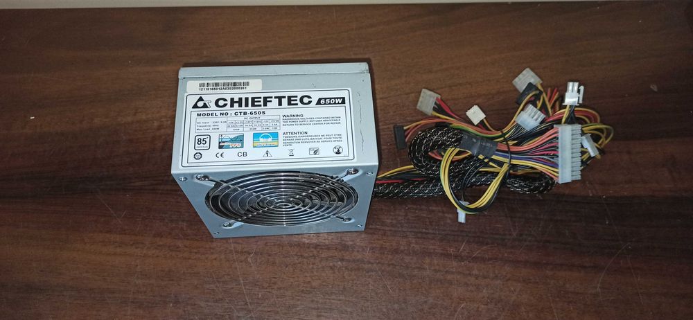 Блок питания ATX 650W Chieftec CTB-650S (8pin cpu, 2x8pin(6+2) gpu)