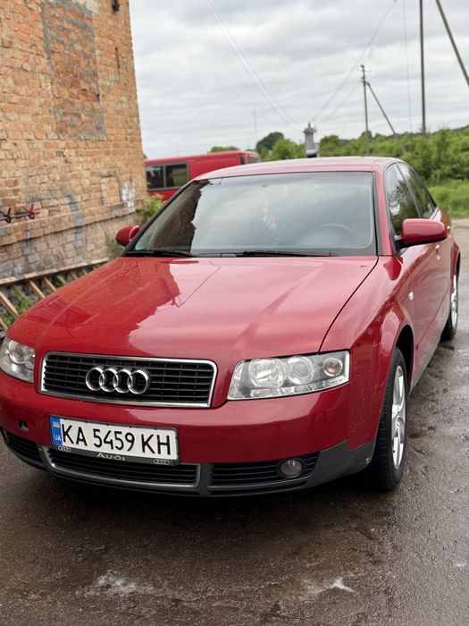 Ауді а4 б6 2001 1.6 бензин,в гарному стані