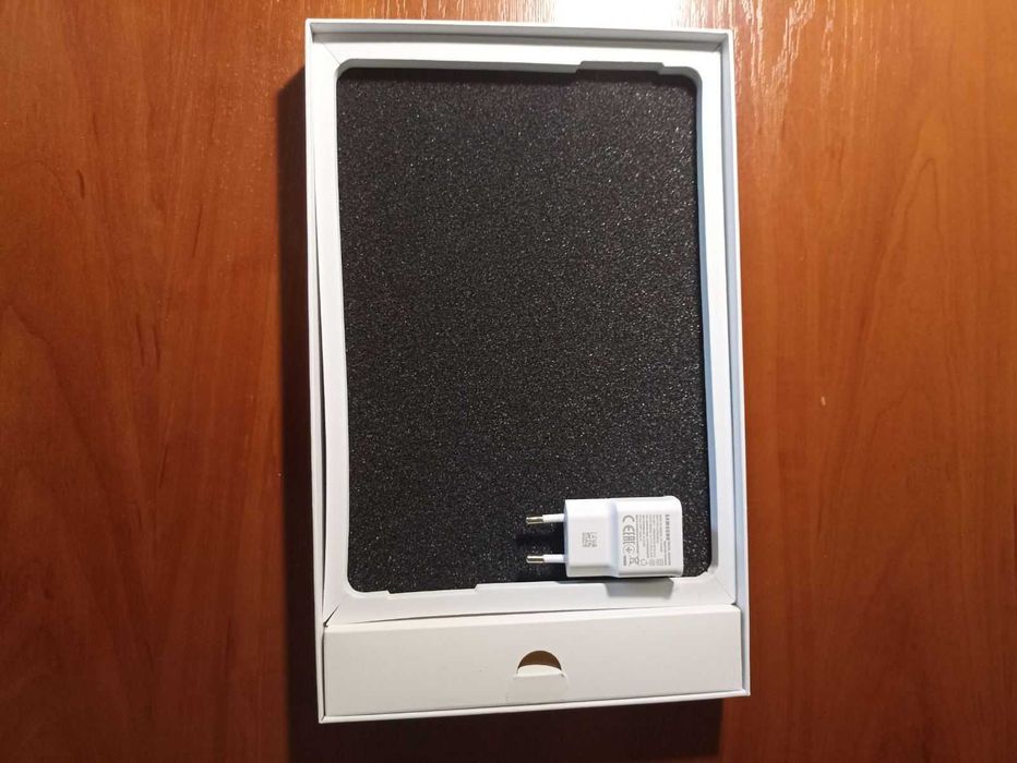 Планшет Samsung BDF 10 4/64GB