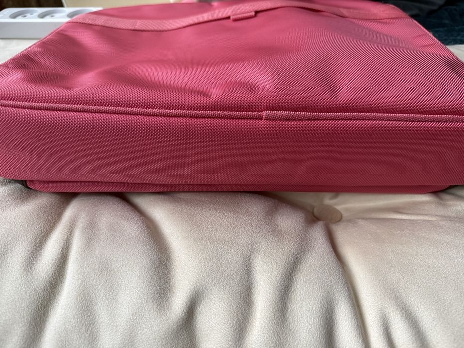 Сумка для ноутбука Sumdex рожева 15,6”