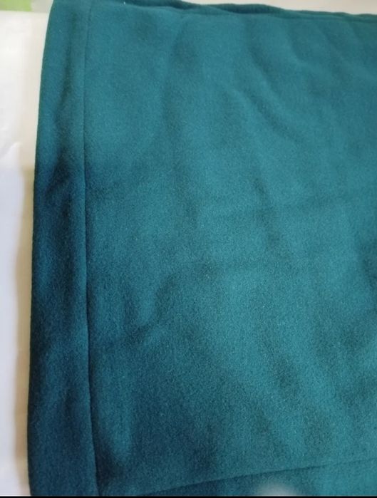 Capas de almofadas em verde escuro