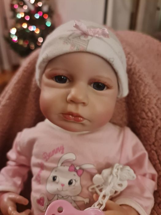 Bebé Reborn  com corpo em pano