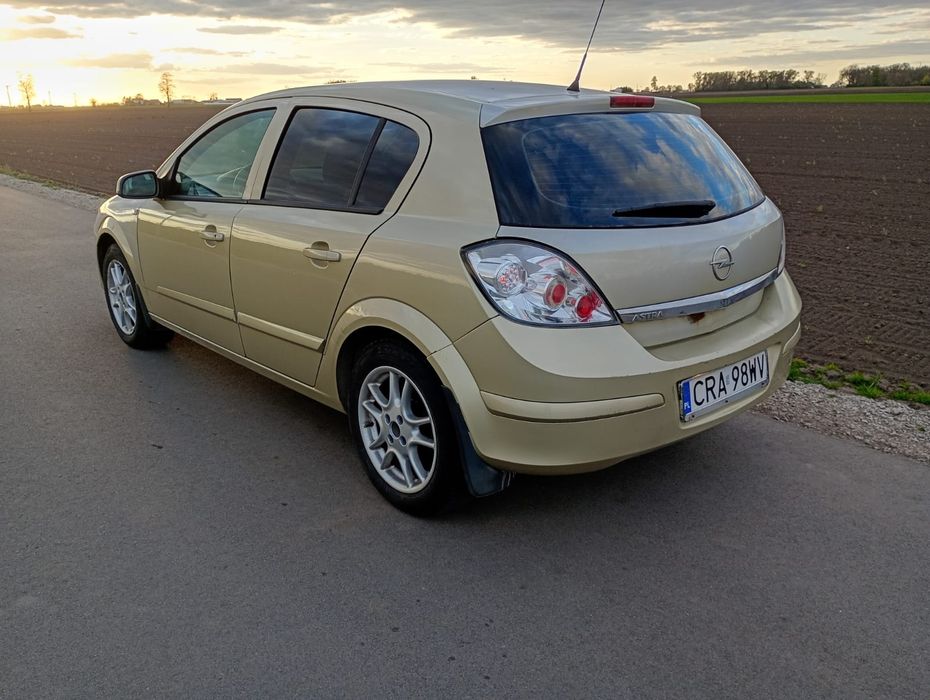Opel Astra H 2005