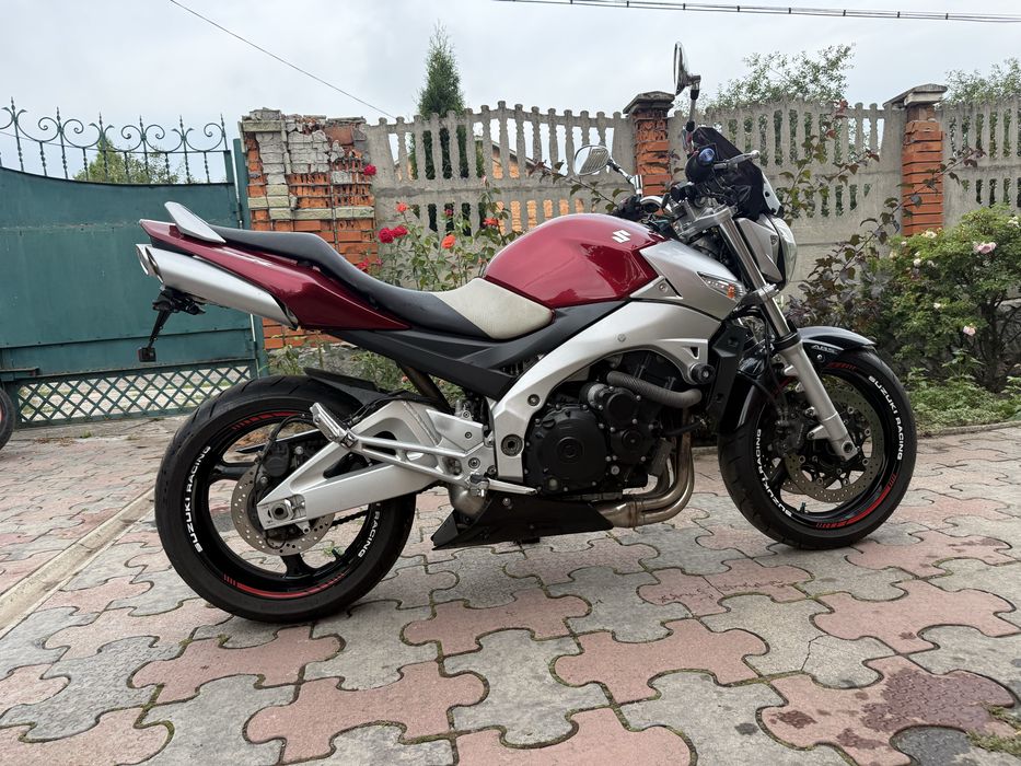 Мотоцикл Suzuki GSR400 ABS розмитнений