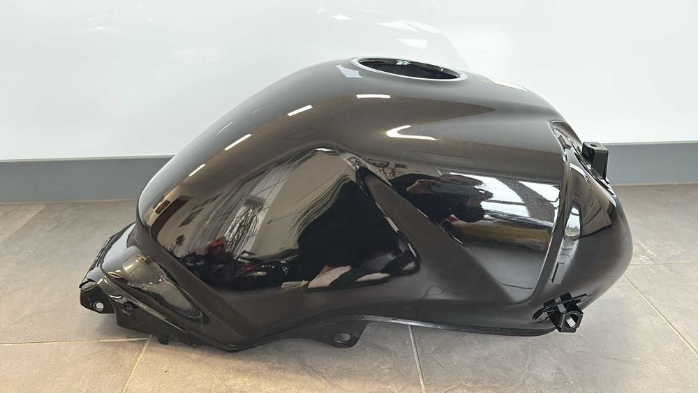 Zbiornik Paliwa Bak Honda CBF 600. 2004-07 [2179] ŁADNY