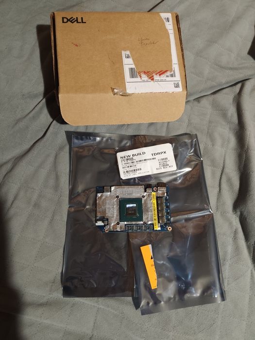 Відеокарта Nvidia Quadro P4200 Dell Precision 7730/7740