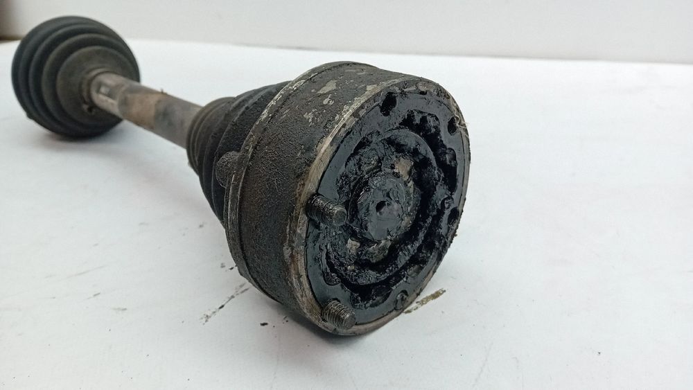 Transmissão frente esquerda SEAT Ibiza IV ST (6J8, 6P8)