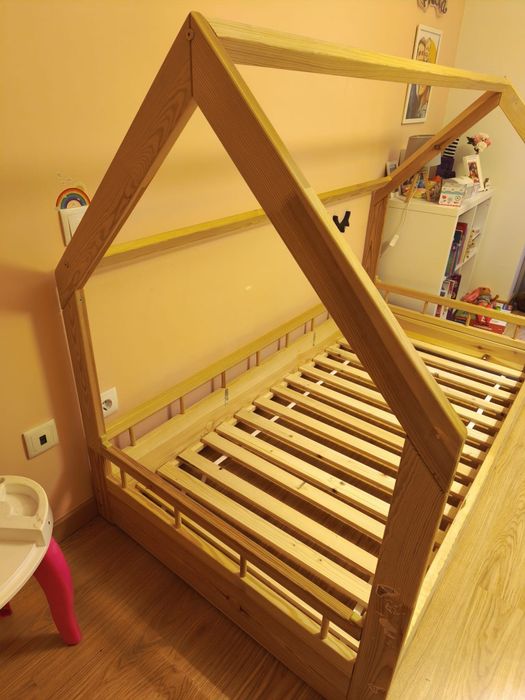 Cama criança tipo cabana