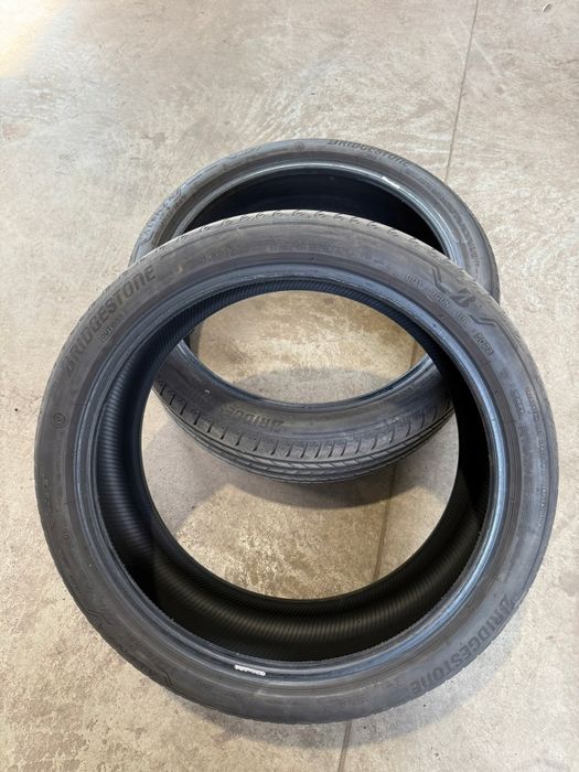 Opony Bridgestone alenza 001 245/40/21