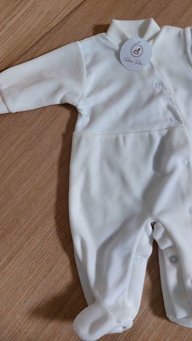 Roupa de bebe, conjunto