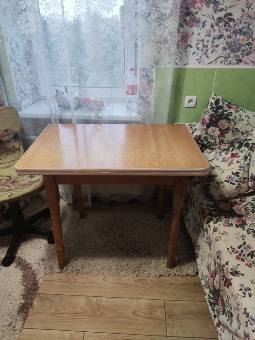 Стол на кухню раскладной