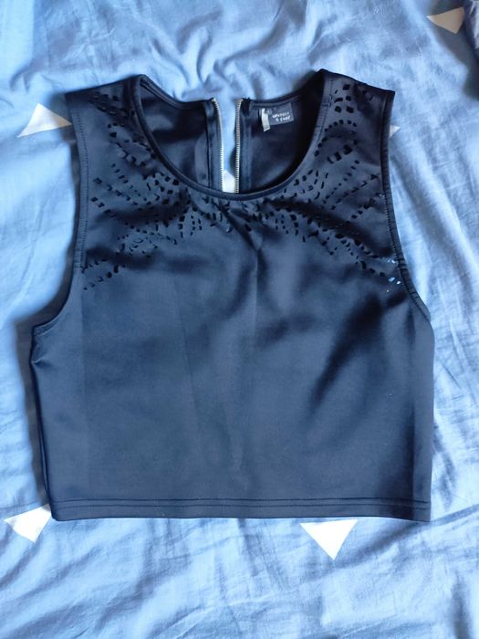 Elegancki czarny top