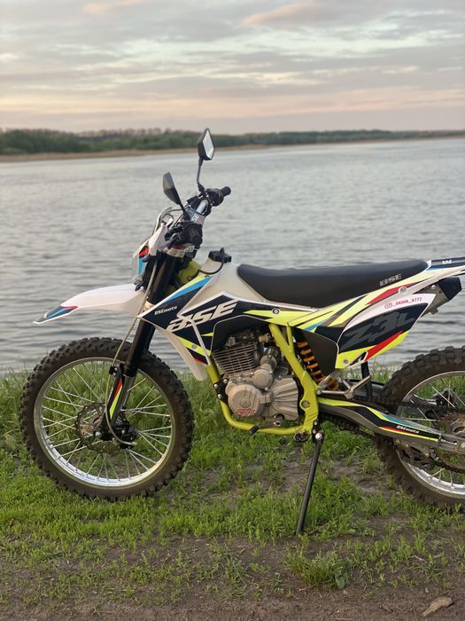 Продам BSE j3d 250куб