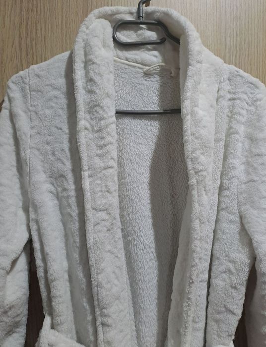 (1086) szlafrok damski R.Xs H&M