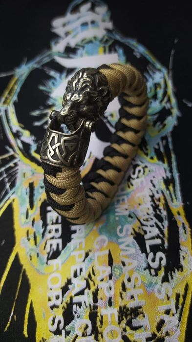 Bransoletka z paracord