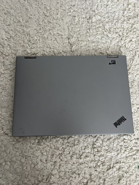 Lenovo TinkPad Yoga i5