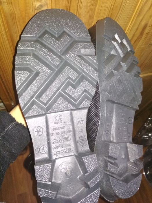 Gumiaki gumowce 42 NOWE