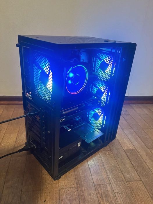 Custom Built Gaming PC Ryzen 7 3800X + RX 6600 XT 8GB | 16GB RAM