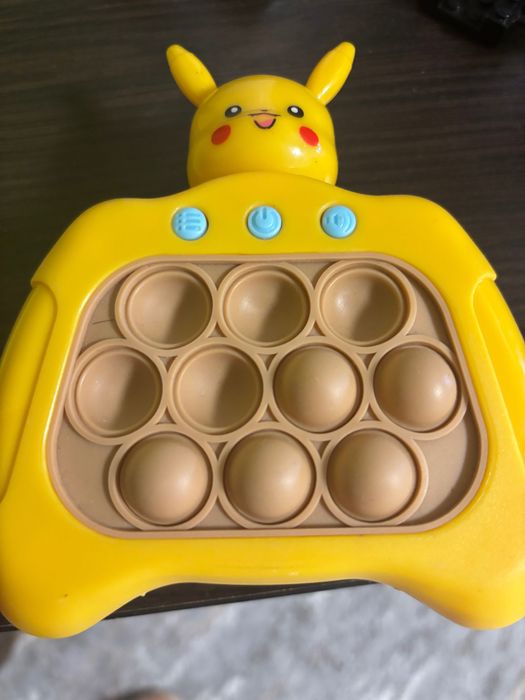 Сенсорна іграшка «Пікачу»