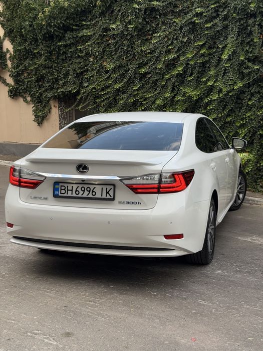 Lexus es 300h 2015