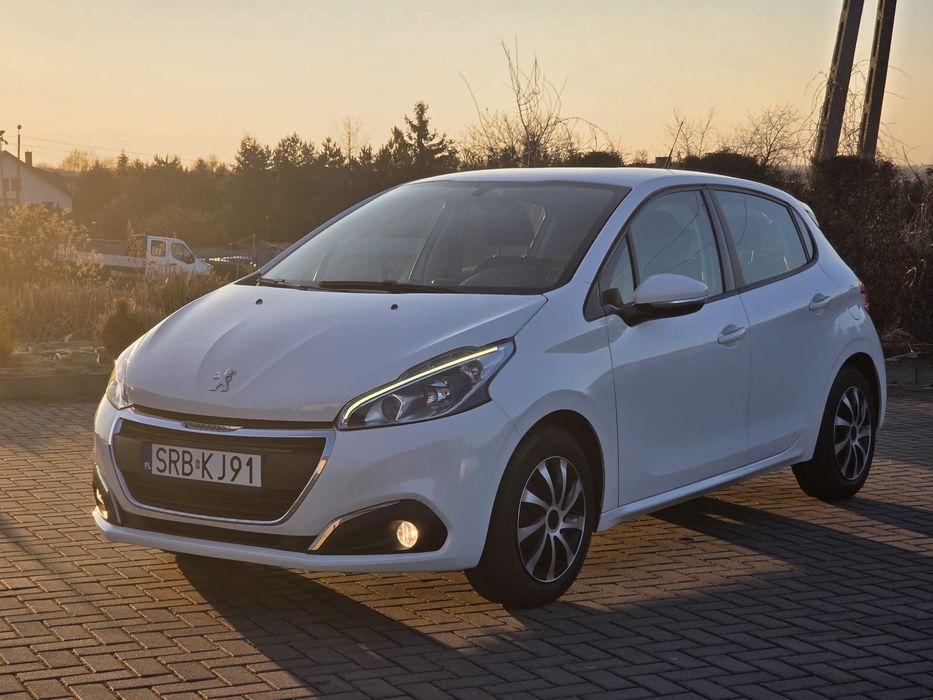 Peugeot 208 , 1,6HDI 2016r