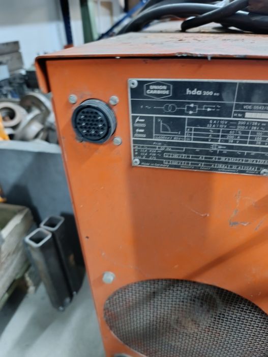 Spawarka Mig  wigsrar 205 union carbide hda200ec
