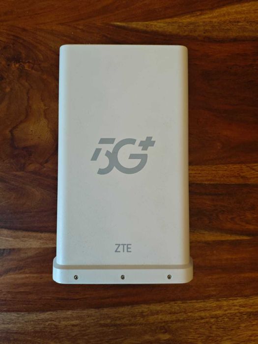 ZTE MC889A Pro 5G - router 5G, zestaw montażowy NOWY