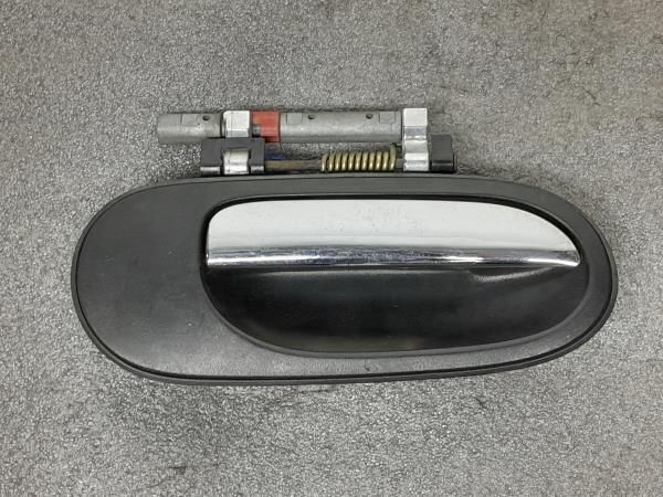 Puxador porta trás direito NISSAN Almera I Sedan (N15)