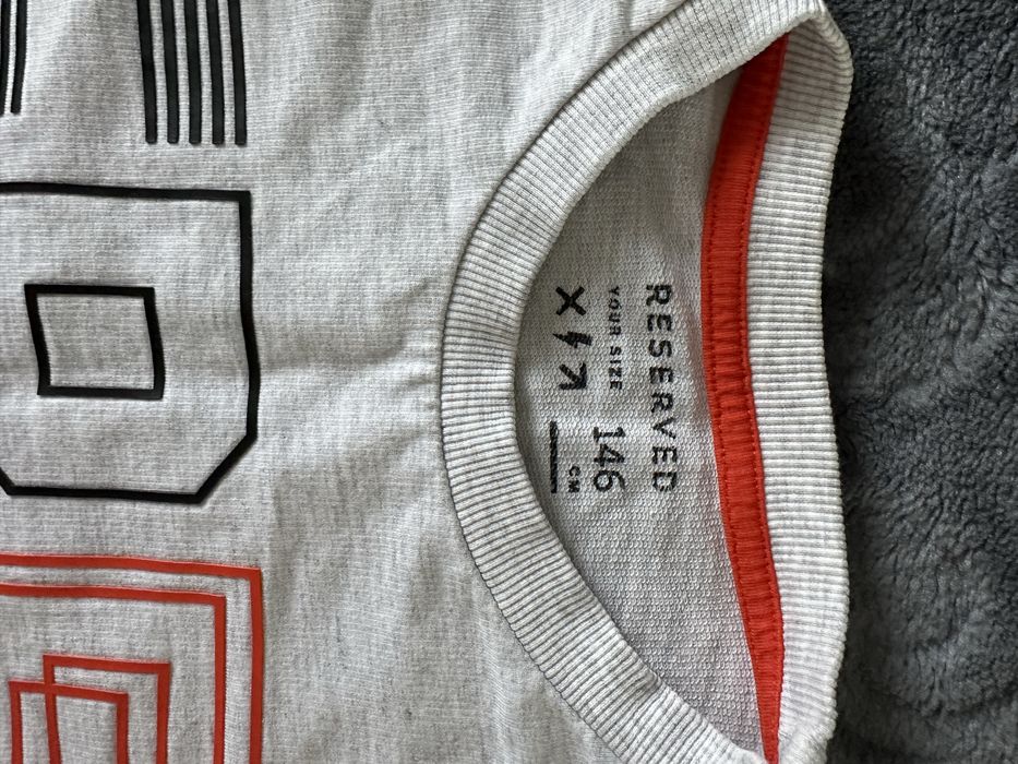 Dwie bluzy Reserved 146 i 152 cm cuenkie