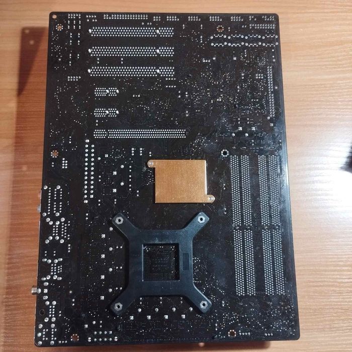 Материнская плата ASUS P5Q, процессор и оперативная память