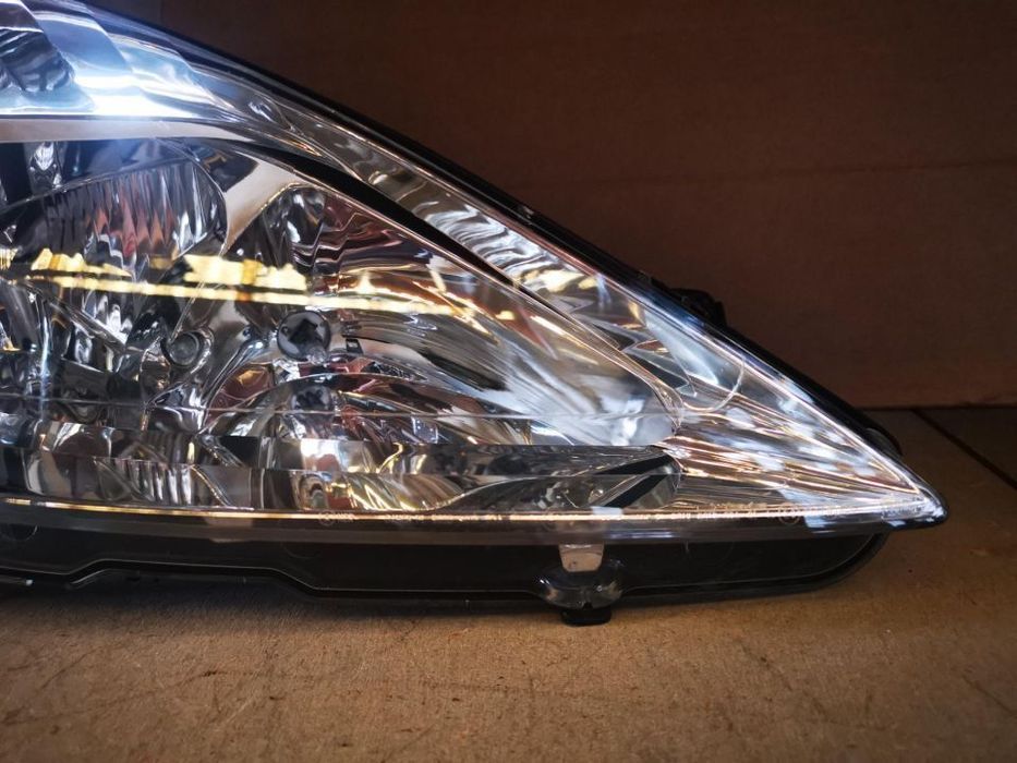 PEUGEOT 607 FAROL XENON DIREITO - FF224