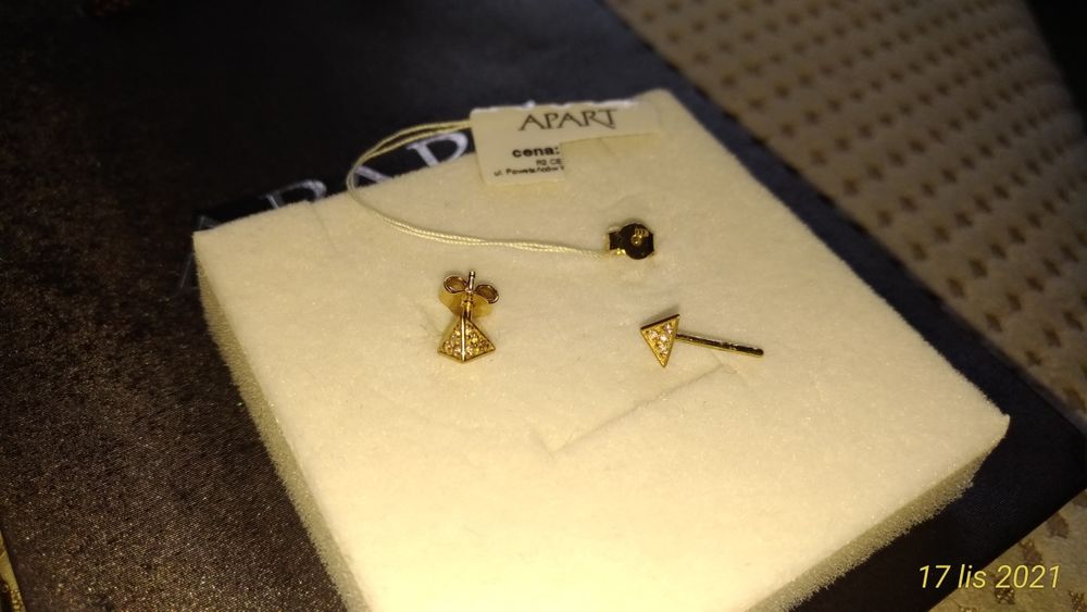 Złote kolczyki Apart trójkąty z cyrkoniami pr. 333