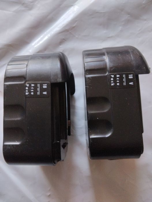 2×Akumulator Einhell 18V obudowy.