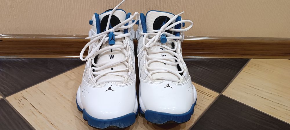 Kpoсівки Air 6 Rings White

322992-114 43
