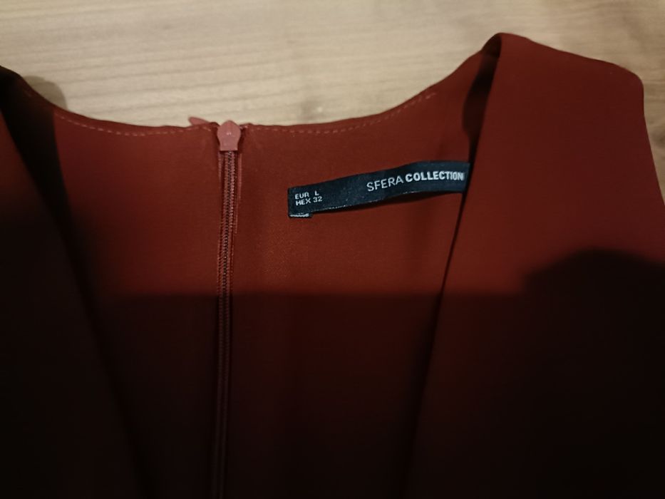 Vestido justo curto acetinado Sfera - Tamanho L