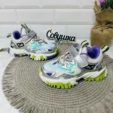 Круті кросівки для дівчинки 30р 18,4см