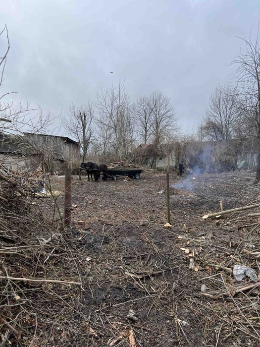 Продаж. Ділянка 35 сот з дерев.будинком, с. Вереси