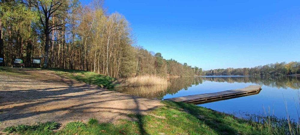 Dom z basenem letniskowy na wakacje Domek nad jeziorem  Santoczno
