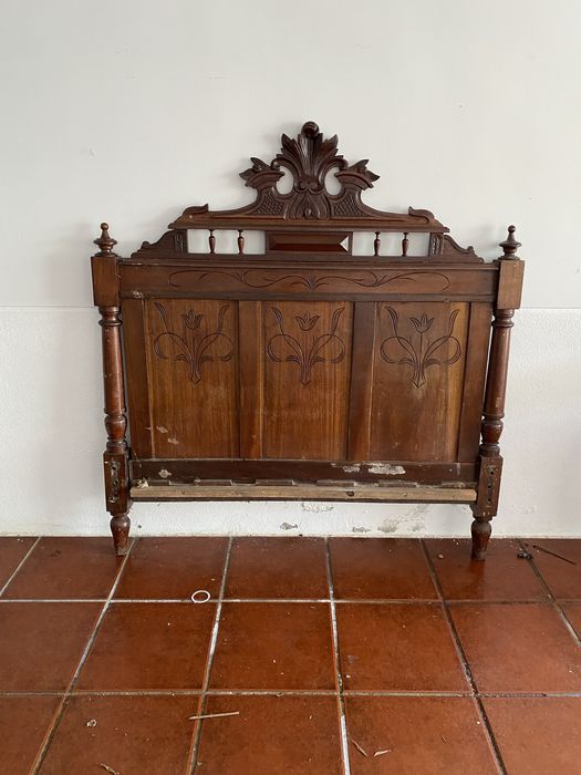 Cama centenaria