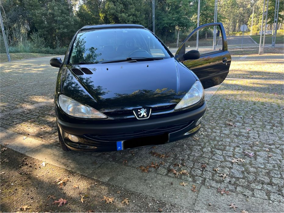 Pegeot 206  Ano 2000