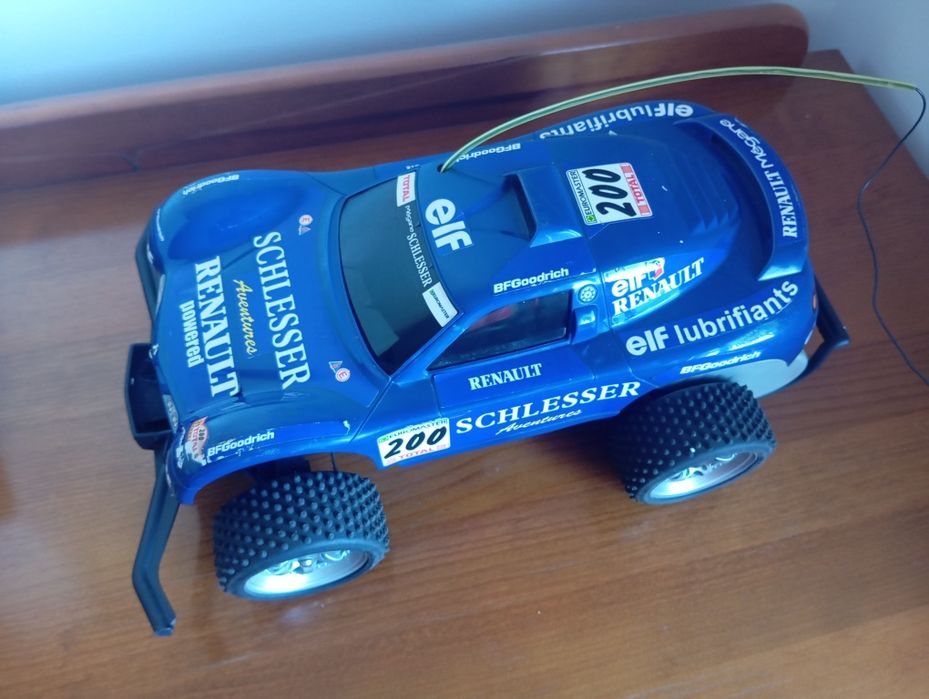 Nikko Jumping Renault Schlesser com caixa