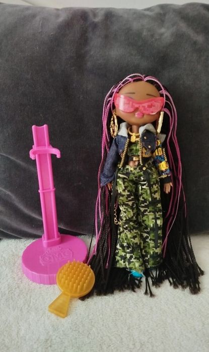 Orginalna lalka LOL surprise OMG