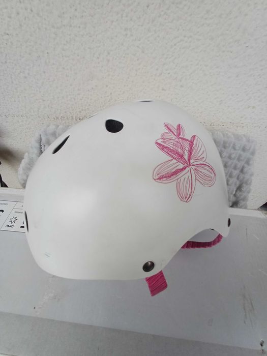 Patins Oxelo 4 rodas e kit de Proteção