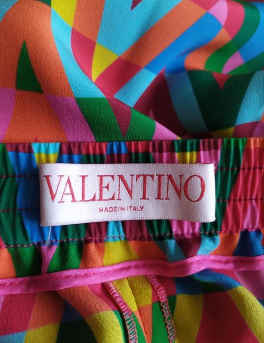 Valentino Італія оригінал шикарні шовкові штани р.M,L
