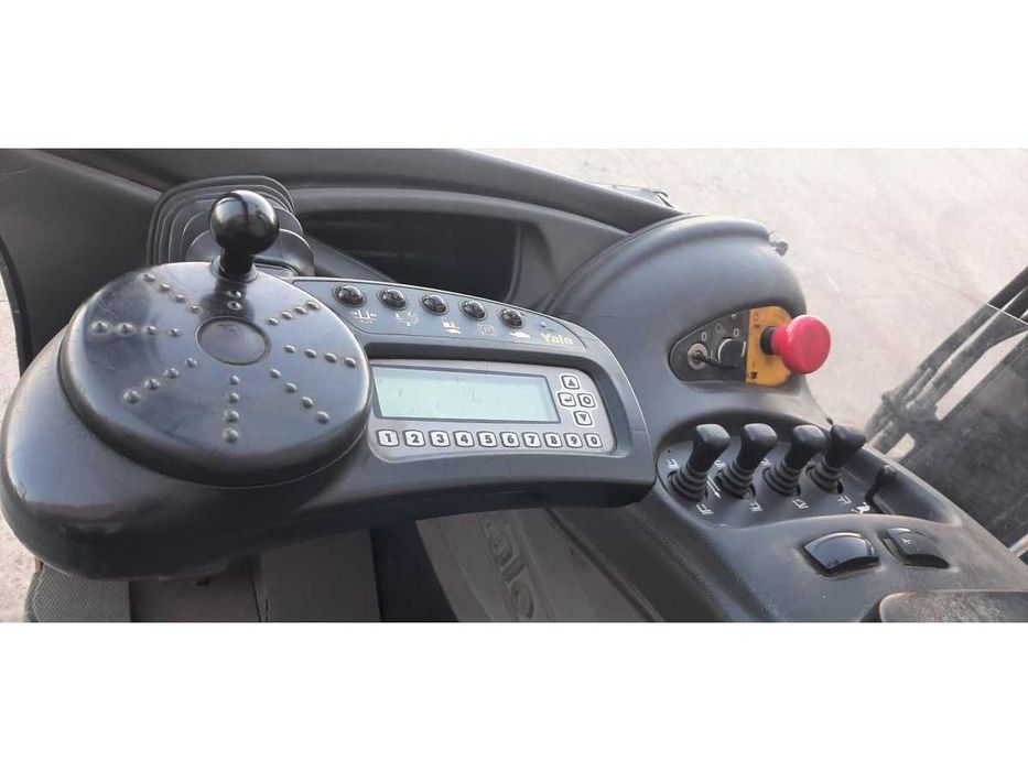 STACKER 1.4TON 3M ALTURA ELÉCTRICO