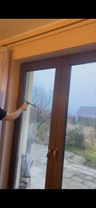 Profesjonalne pranie tapicerki, dywanów ,wnętrza samochodów – 24/7!